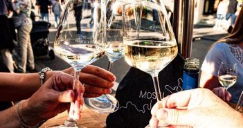 VDP.SPOTLIGHT präsentiert dreißig Weingüter an vier Mosel-Verkostungsorten im (Foto: Wein- und Ferienregion Bernkastel-Kues GmbH)